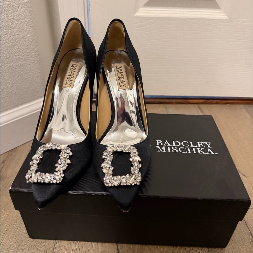 Badgley Mischka Black Heels with Embellished Buckle